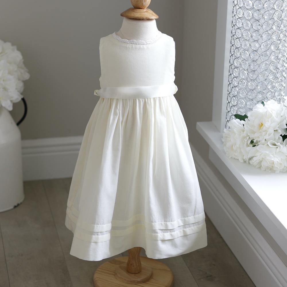Strasburg Dress NWOT Yellow Girls size 6 Months Summer, Wedding, Beach Portrait